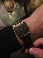 Jaeger-LeCoultre  18K Yellow Gold LECOULTRE CLUB