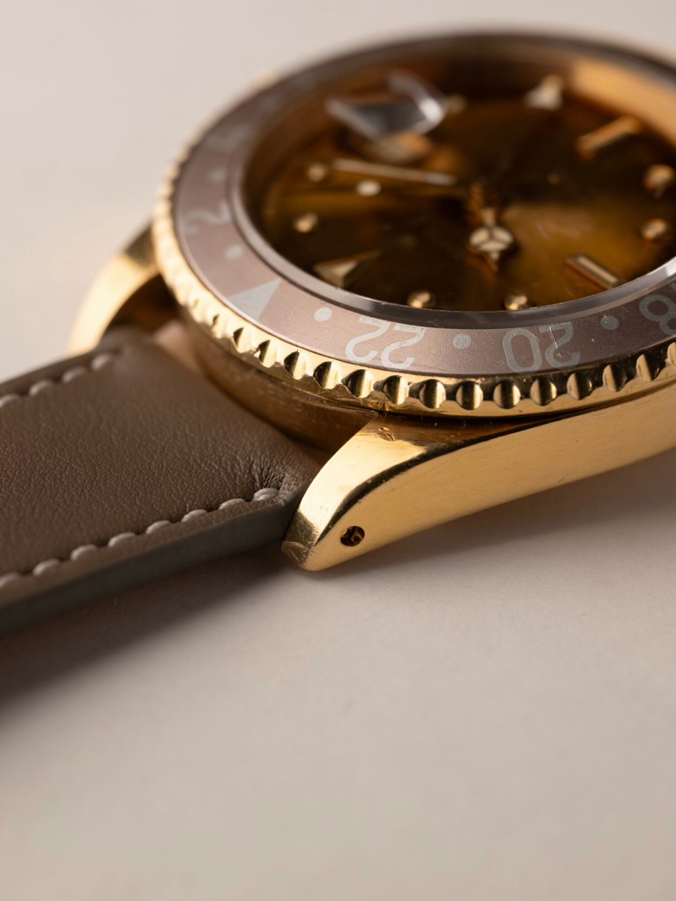ROLEX 16758 18K Gold Tropical GMT-Master 1984s