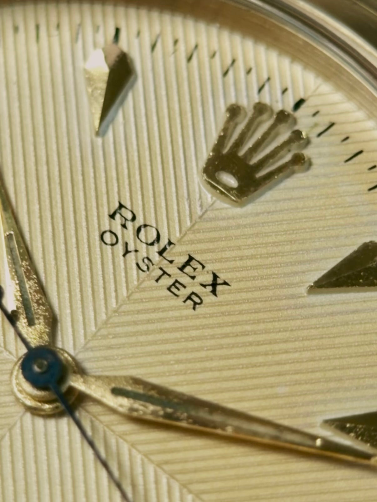 ROLEX 6422 Special Order Guilloché Dial 9K Gold 1959s