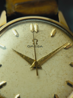 OMEGA Manual Wind GP Vintage Patina Dial 1950s