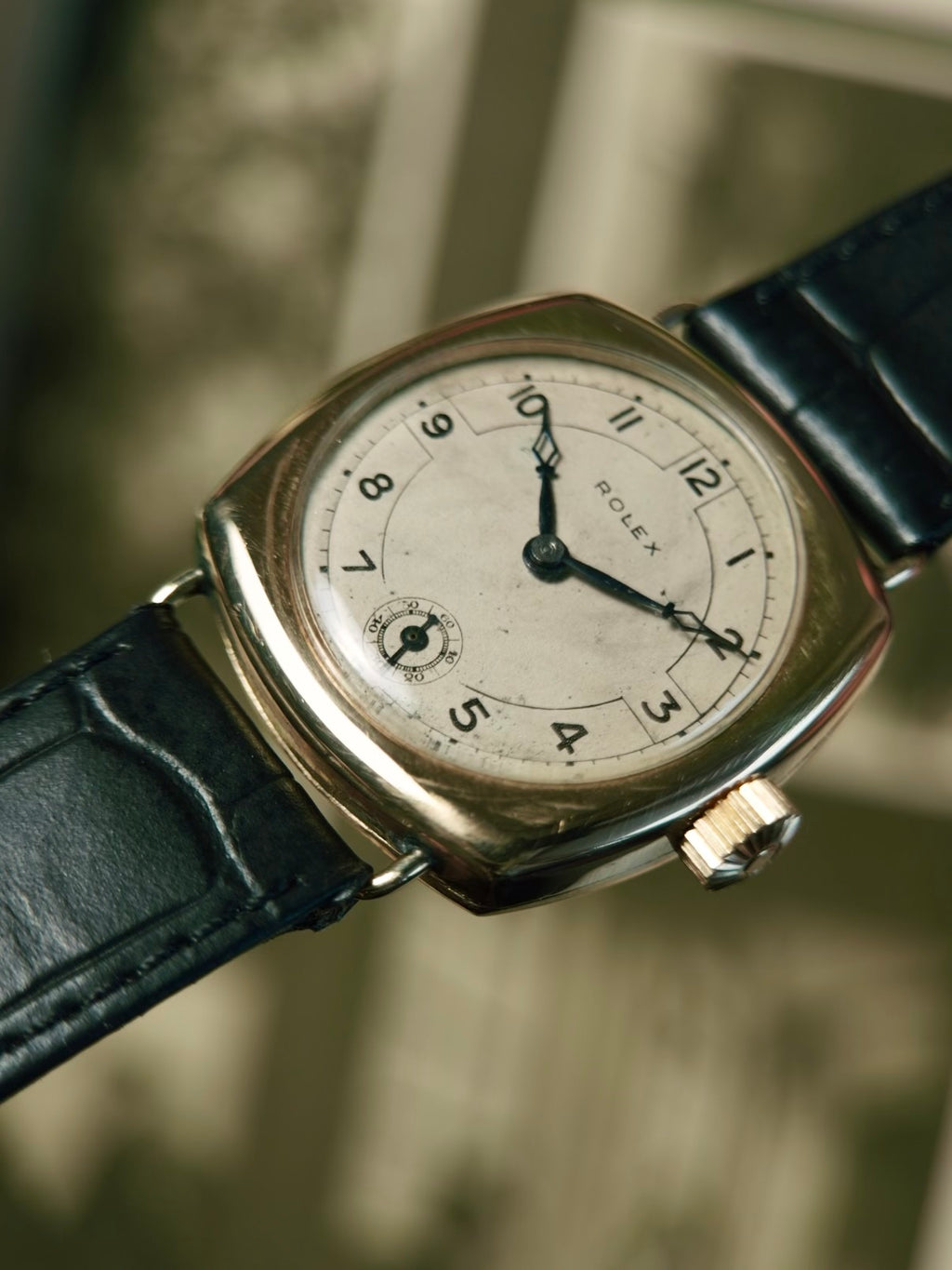 ROLEX  HUNTER TRENCH CUSHION 14K GOLD 1936s