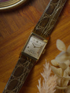 VACHERON CONSTANTIN 18k REQUTANGULAR 1940s
