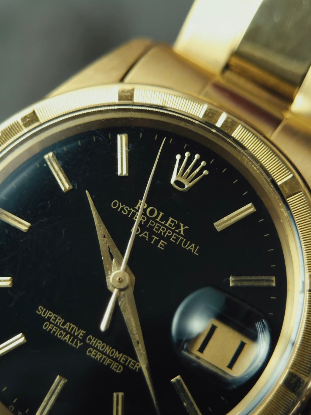 ROLEX Oyster Perpetual Date 1501 18k Yellow Gold 1964s