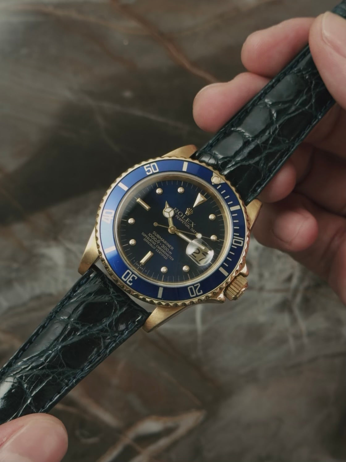 ROLEX 18k YG “Nipple Index” Blue Submariner Date 1984s