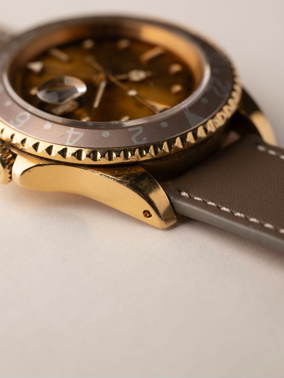 ROLEX 16758 18K Gold Tropical GMT-Master 1984s