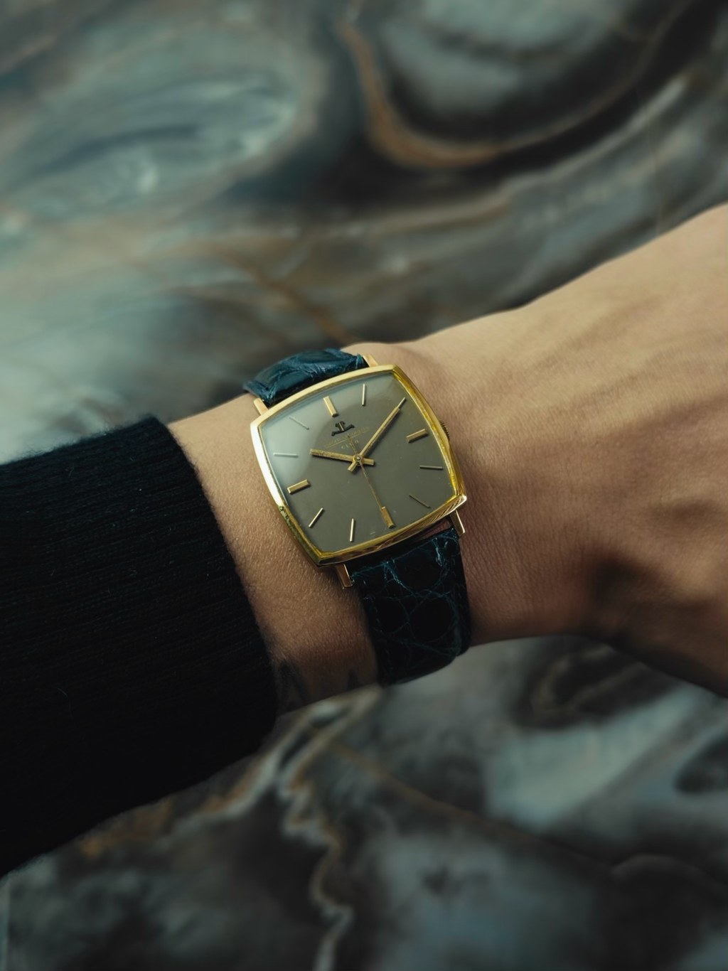 Jaeger-LeCoultre  18K Yellow Gold LECOULTRE CLUB