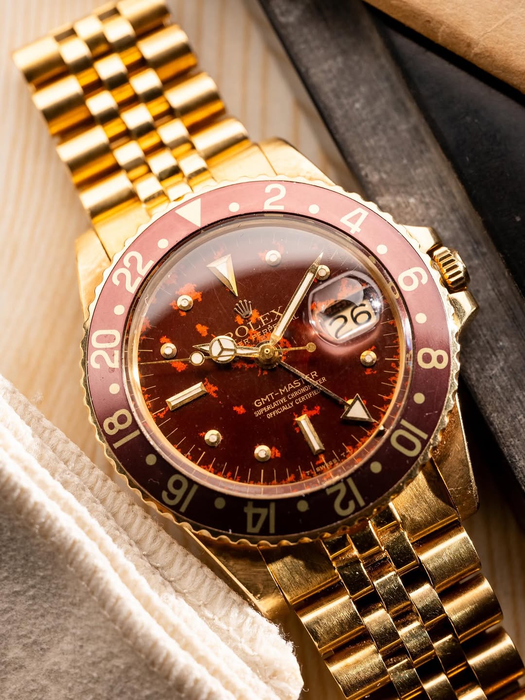 ROLEX 1675/8 18K Yellow Gold Tropical GMT