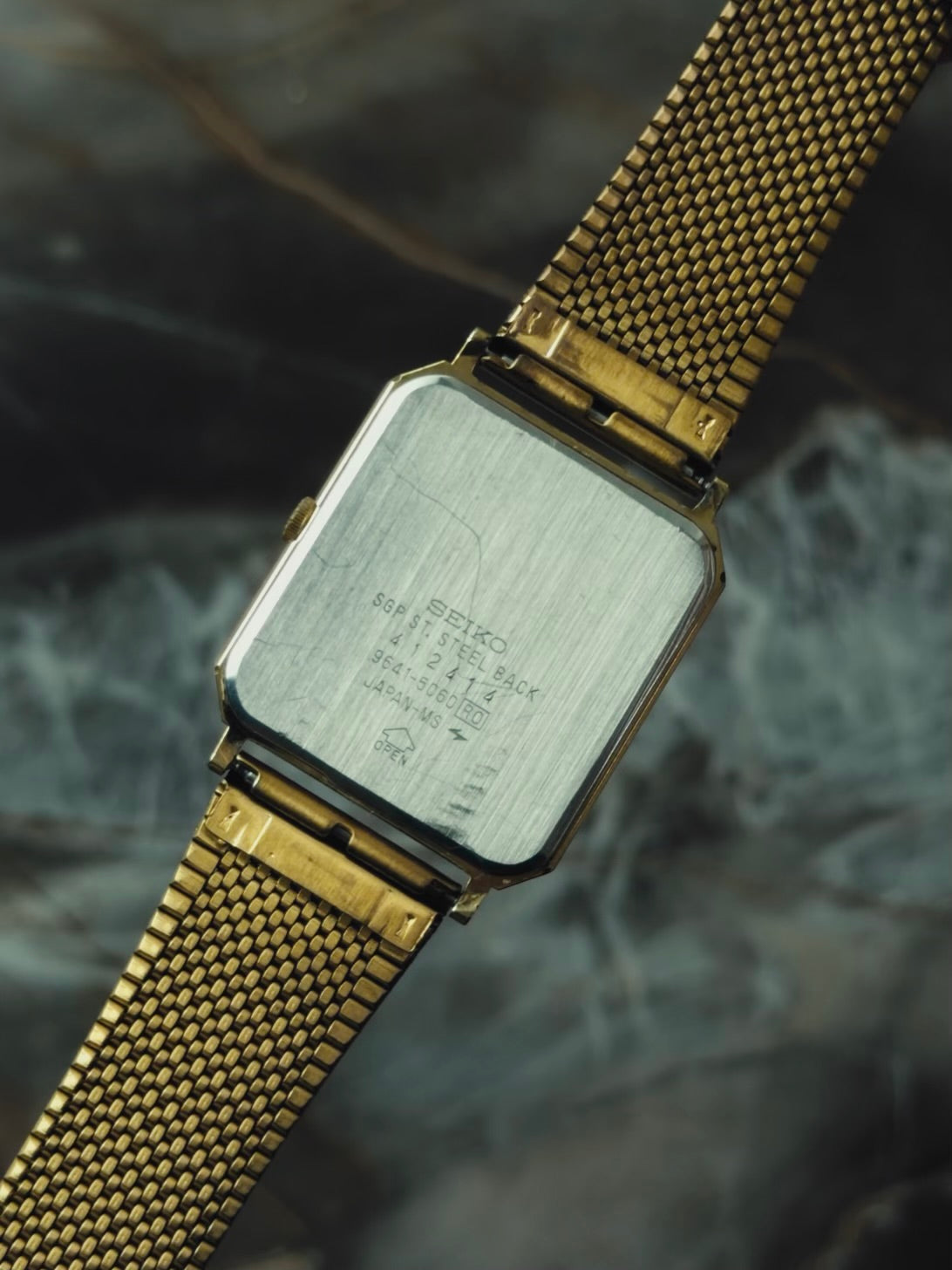SEIKO GP Quartz 1974s