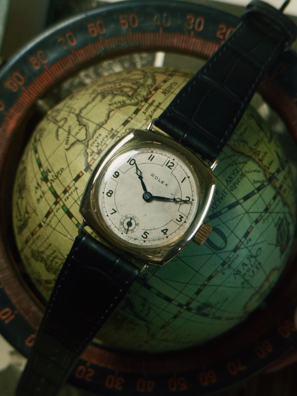 ROLEX  HUNTER TRENCH CUSHION 14K GOLD 1936s
