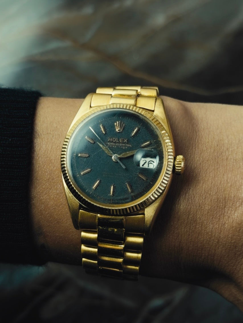 ROLEX 18K Solid Gold Oyster Perpetual Datejust Black Gloss Dial 1965s