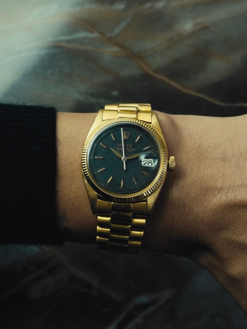 ROLEX 18K Solid Gold Oyster Perpetual Datejust Black Gloss Dial 1965s