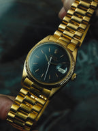 ROLEX 18K Solid Gold Oyster Perpetual Datejust Black Gloss Dial 1965s