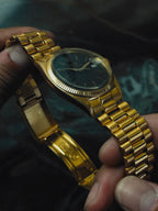 ROLEX 18K Solid Gold Oyster Perpetual Datejust Black Gloss Dial 1965s