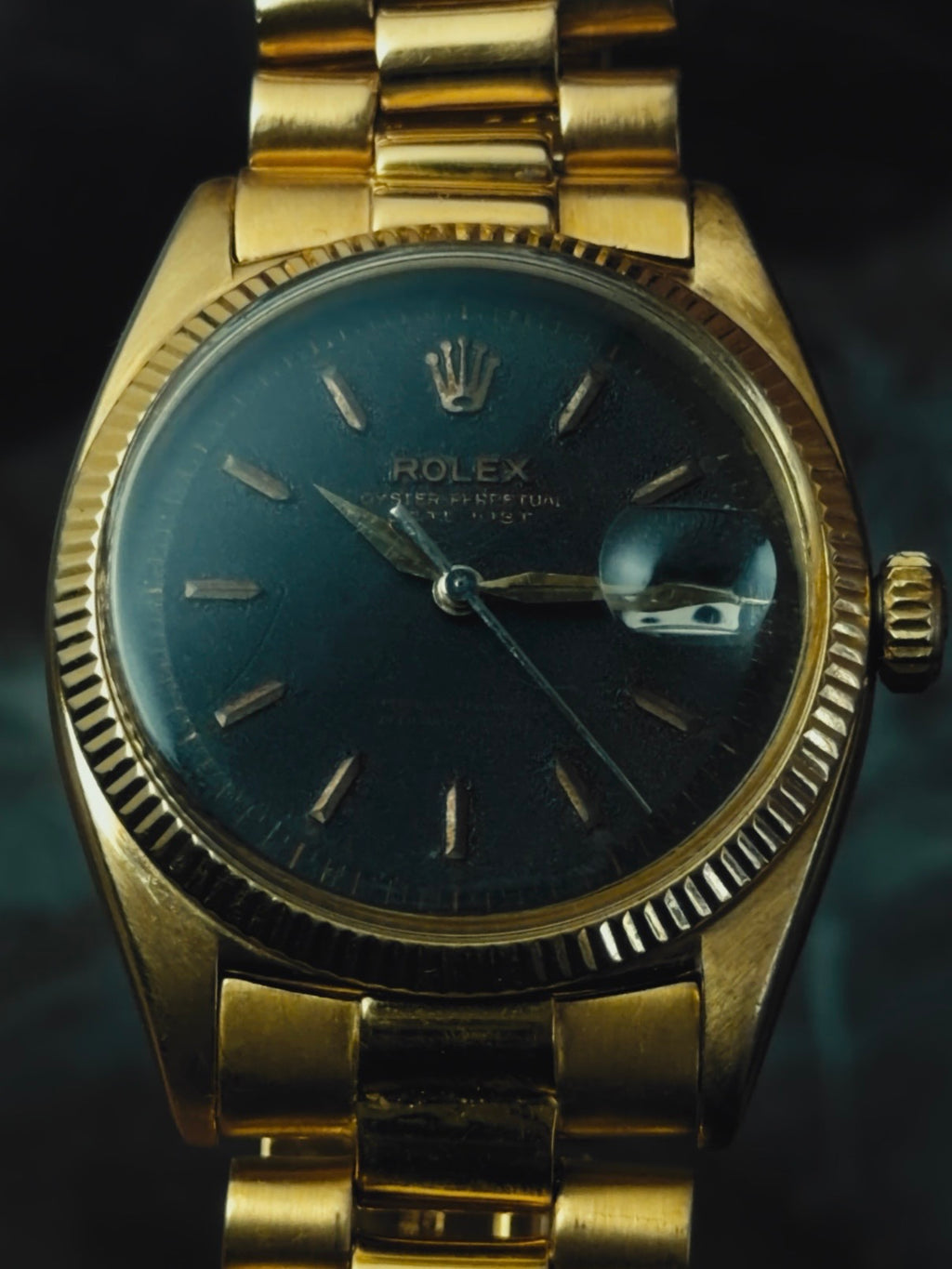 ROLEX 18K Solid Gold Oyster Perpetual Datejust Black Gloss Dial 1965s
