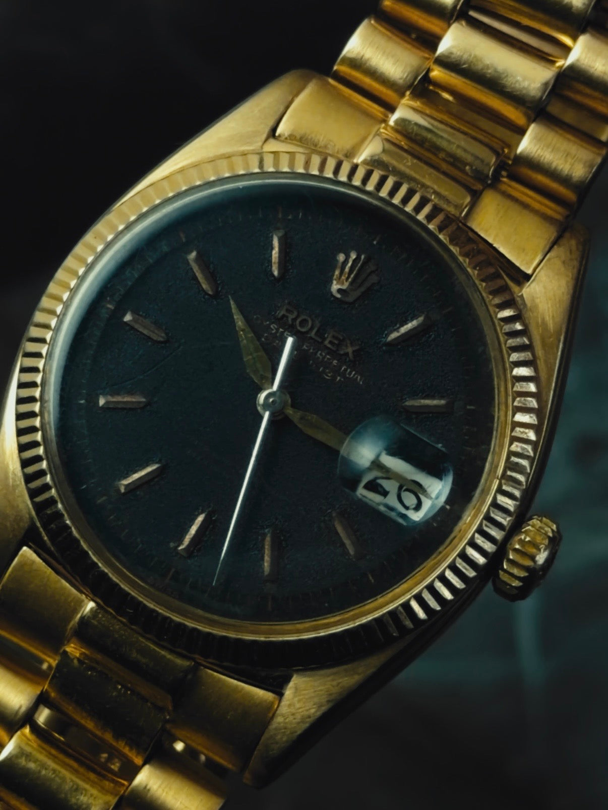 ROLEX 18K Solid Gold Oyster Perpetual Datejust Black Gloss Dial 1965s
