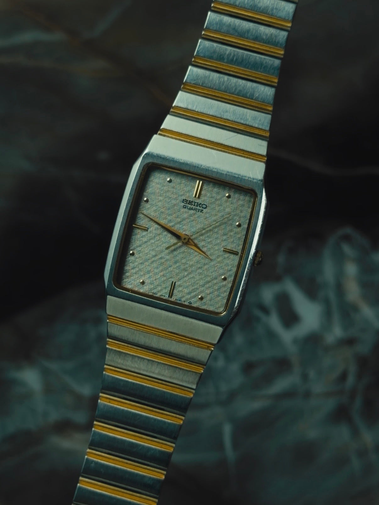 SEIKO Two-Tone Bracelet Quartz 1986s
