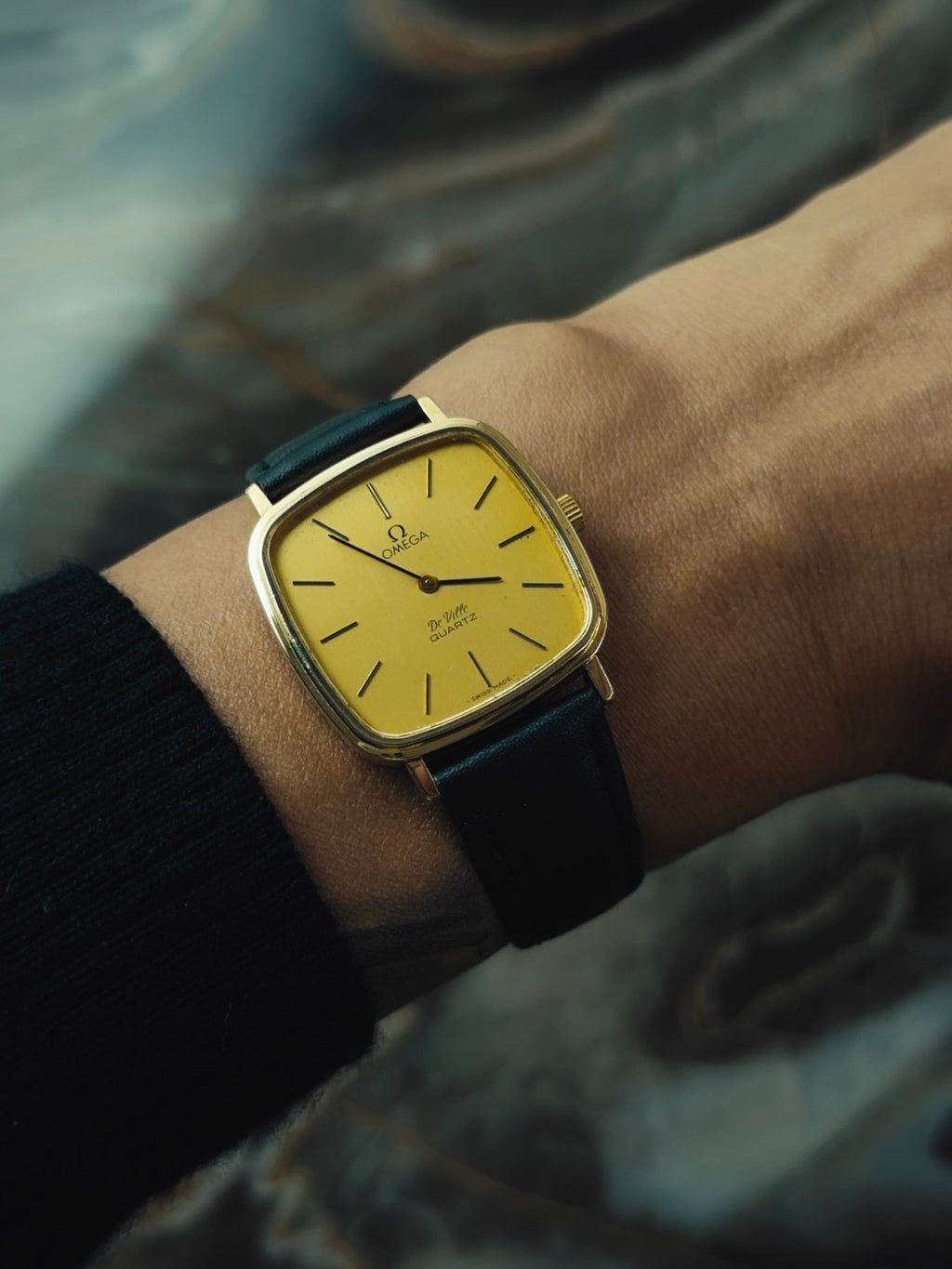 OMEGA De Ville Quartz Champagne Gold Dial 1970s