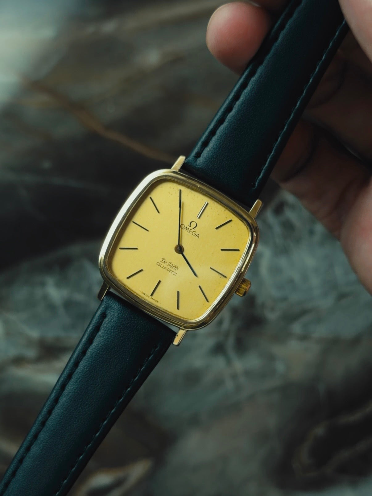 OMEGA De Ville Quartz Champagne Gold Dial 1970s