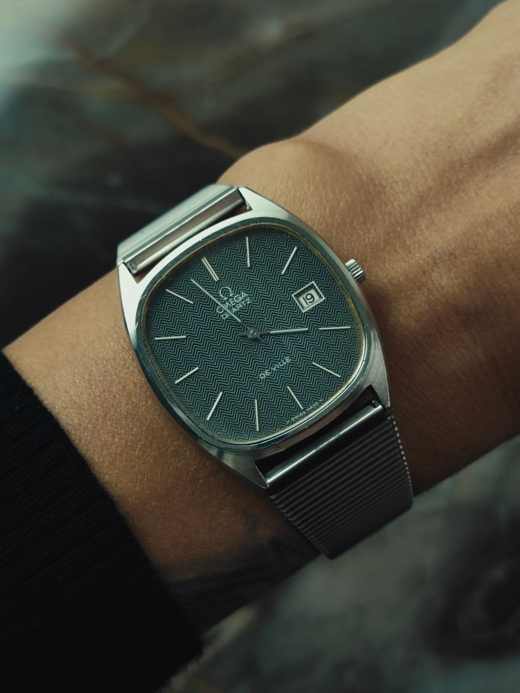 OMEGA De Ville Herringbone Dial Cushion Case 1970s