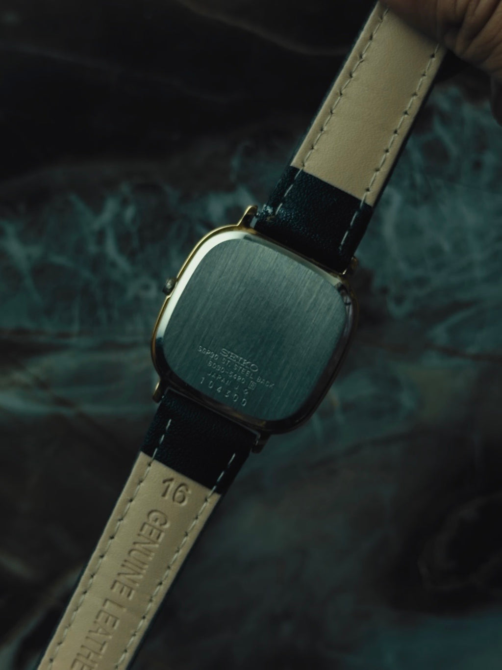 SEIKO Dolce Gold Textured Dial Quartz 1981s