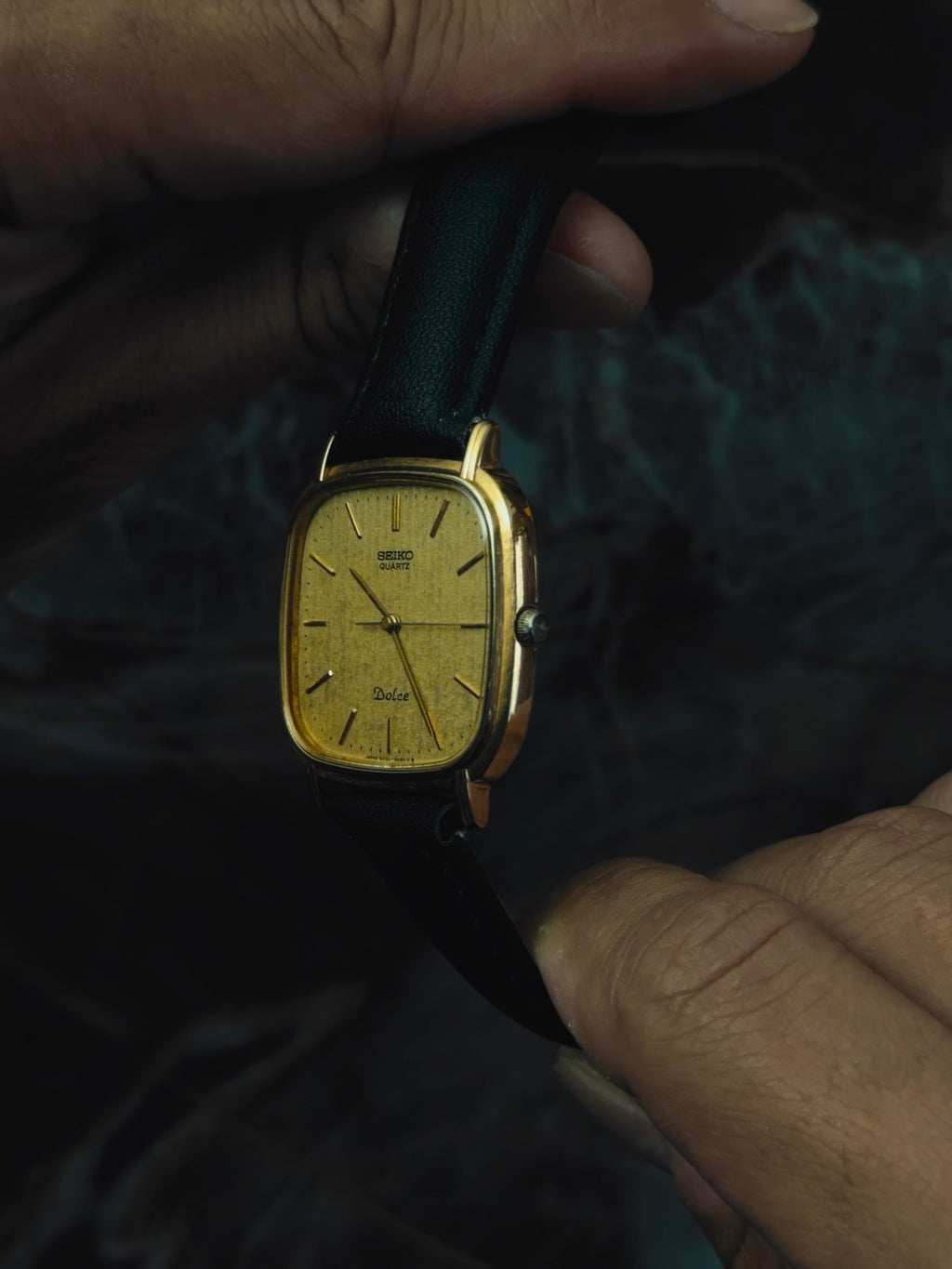 SEIKO Dolce Gold Textured Dial Quartz 1981s