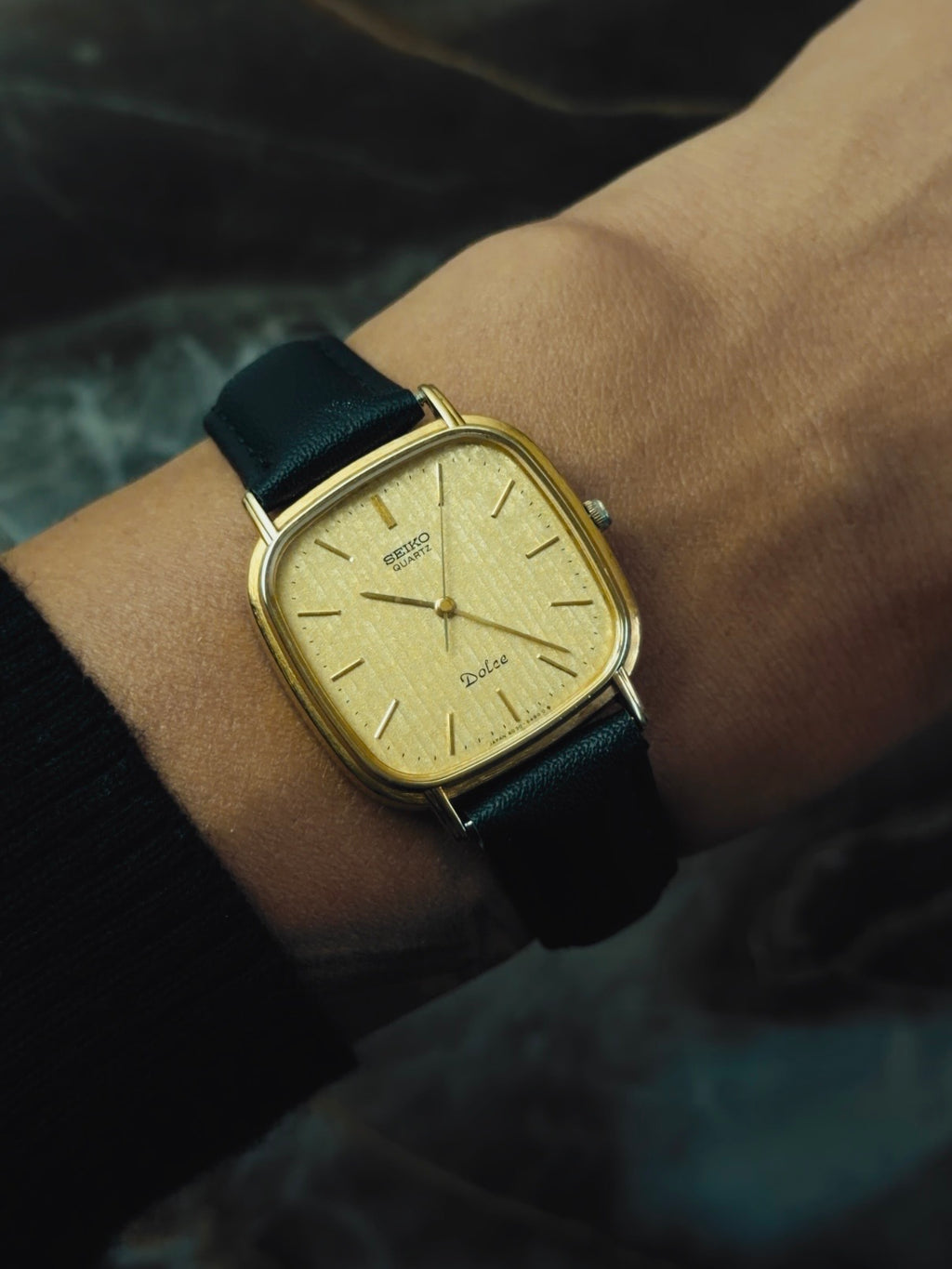 SEIKO Dolce Gold Textured Dial Quartz 1981s