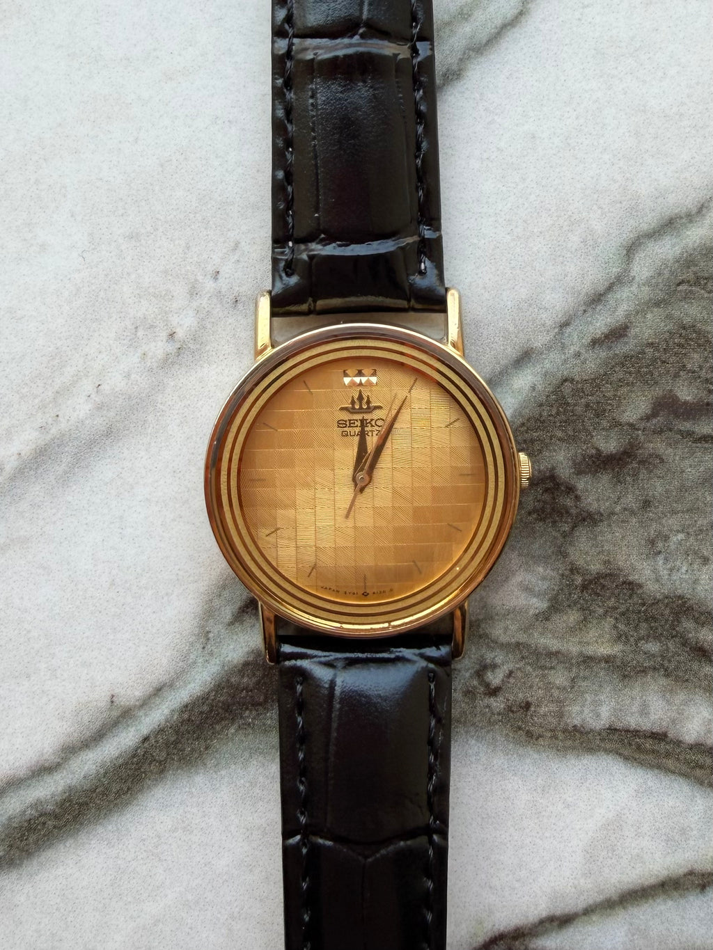 SEIKO Quartz Gold Textured Dial 1988