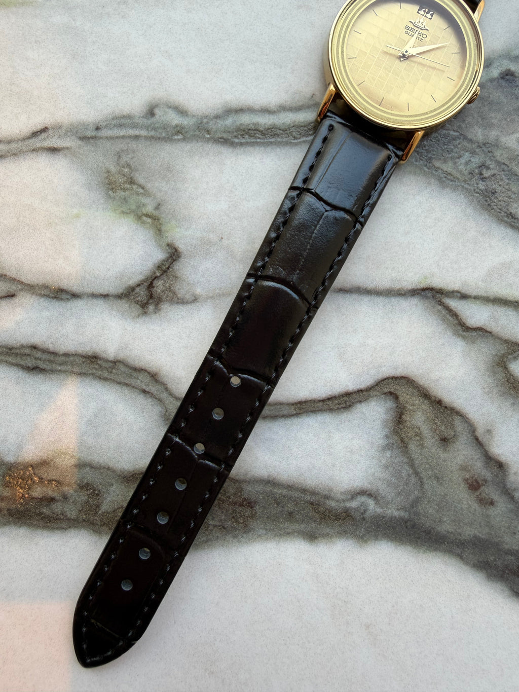 SEIKO Quartz Gold Textured Dial 1988