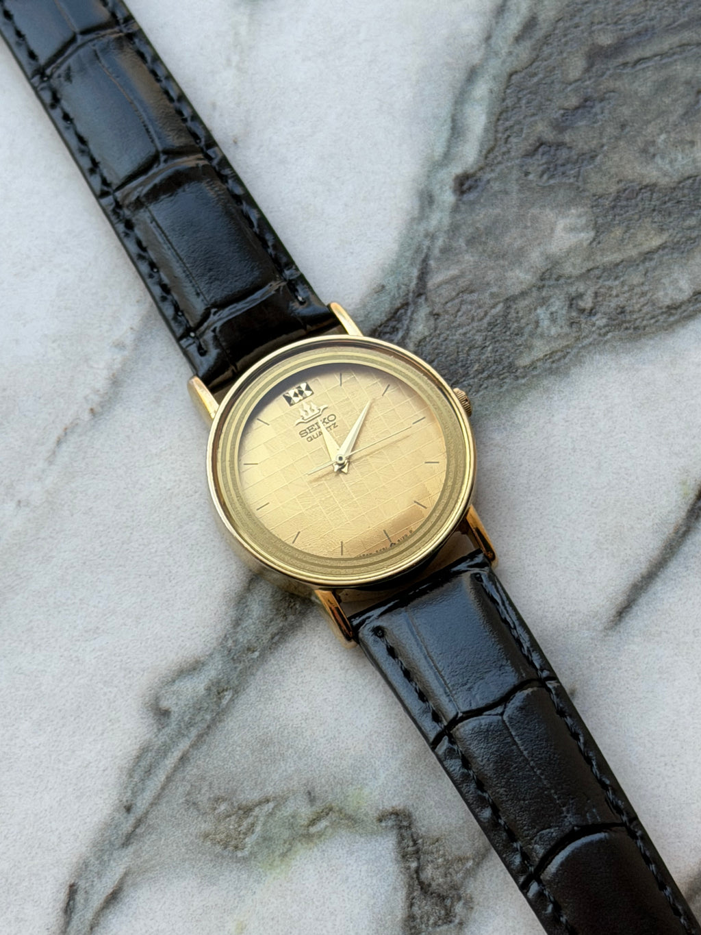 SEIKO Quartz Gold Textured Dial 1988