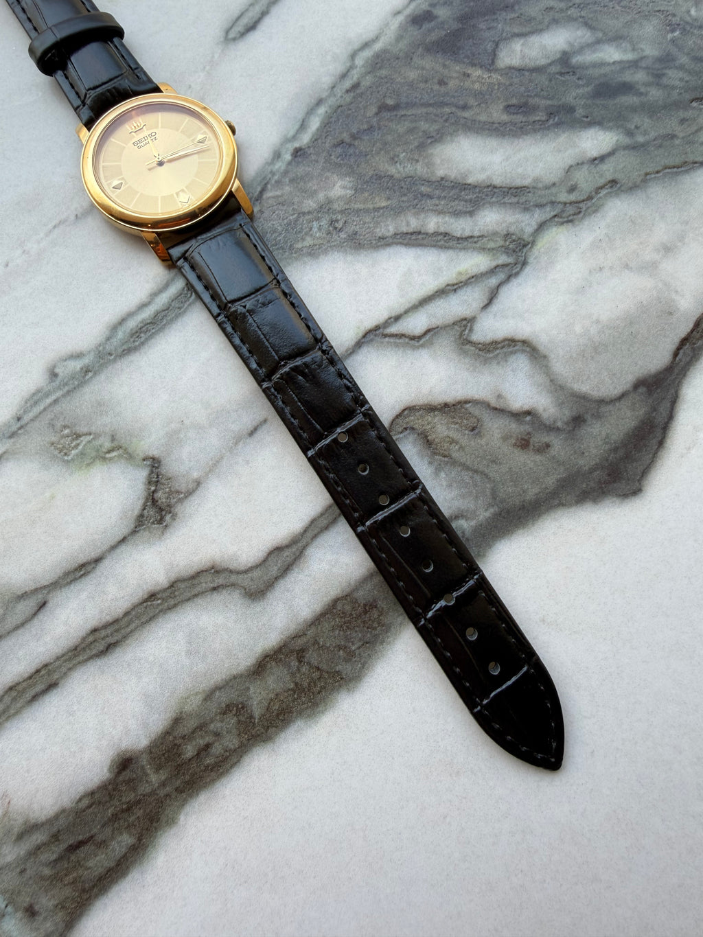 SEIKO “Logo Dial” Gold Quartz 1980