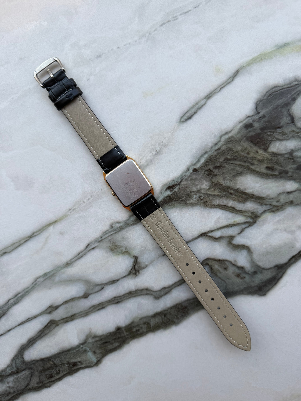 SEIKO Quartz “Gold Square” 1990
