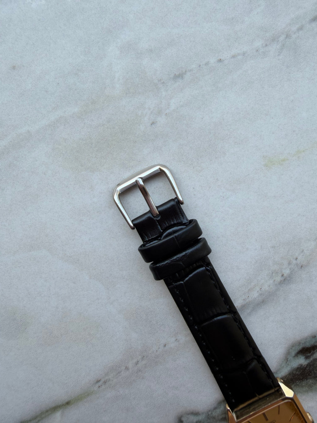 SEIKO Quartz “Gold Square” 1990