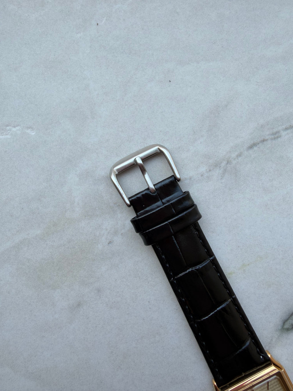 SEIKO Rectangular Gold Texture Dial Quartz 1991