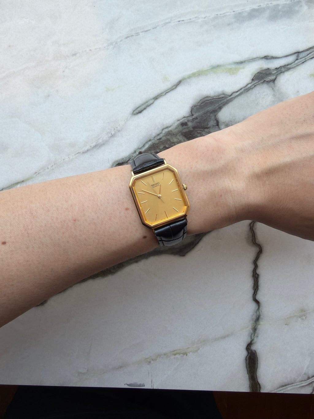 SEIKO Quartz Octagonal Gold Dial 1985