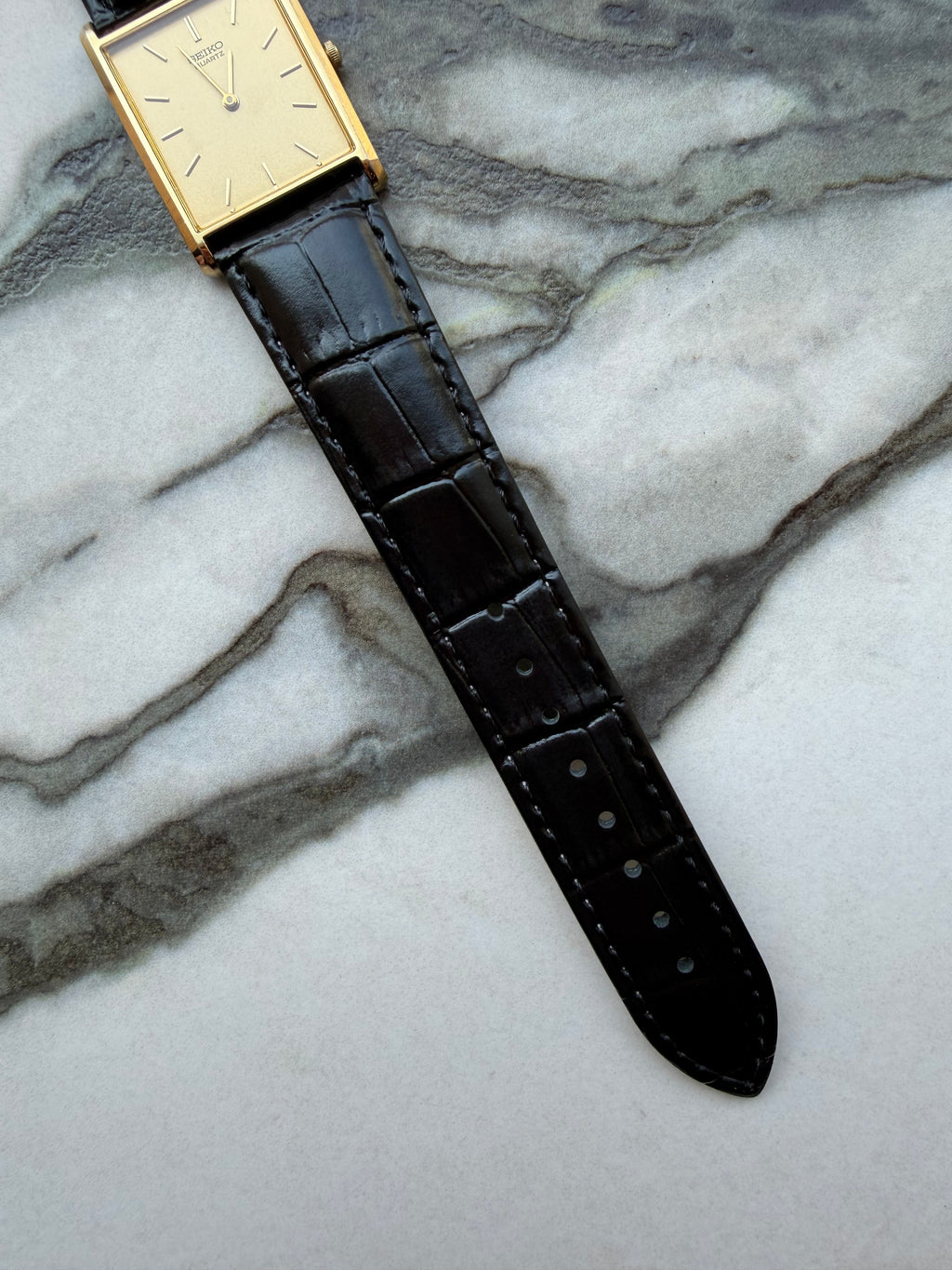 SEIKO Quartz “Gold Tank”1987s