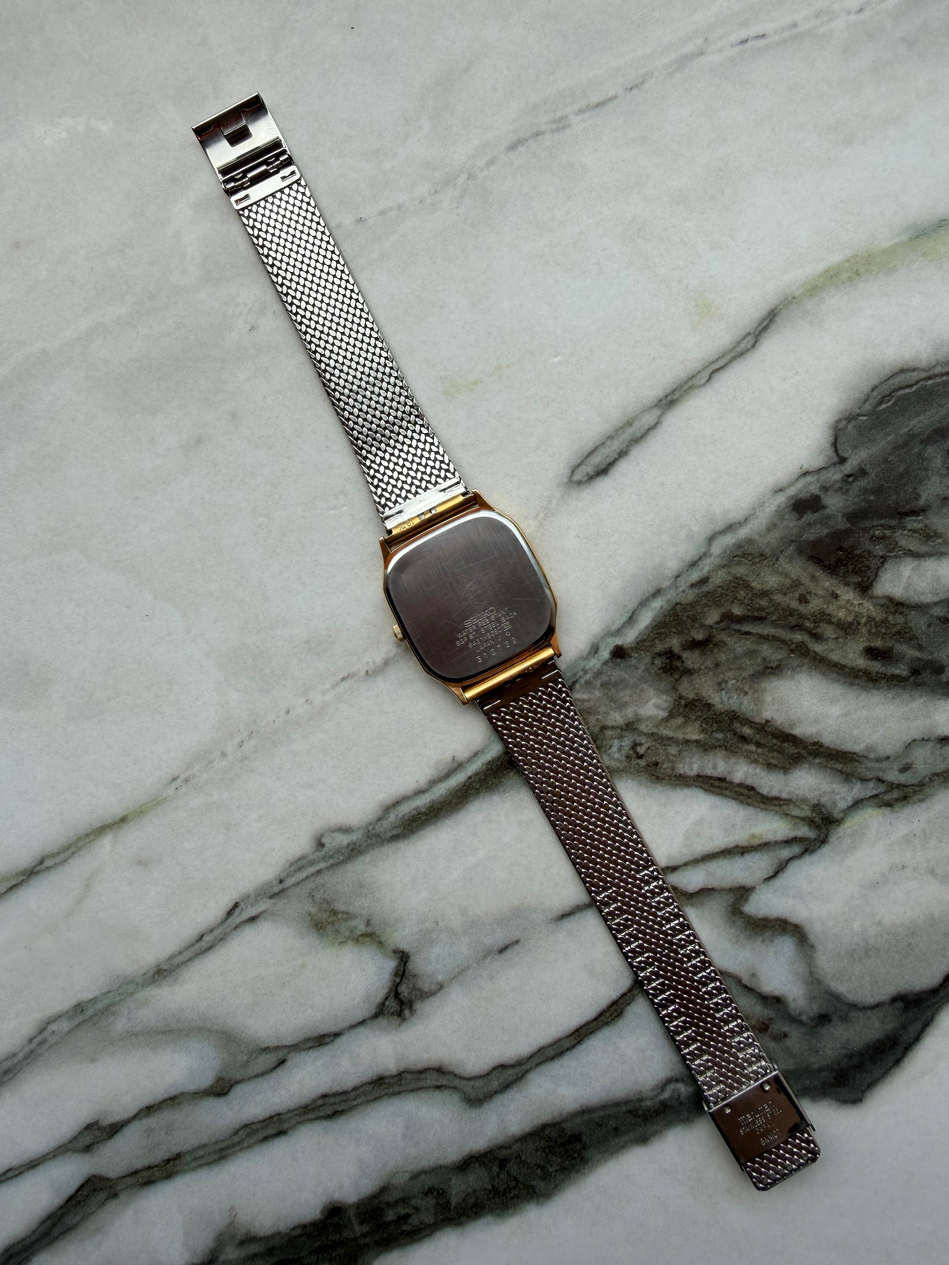 SEIKO Quartz “Cascade Gold Dial” 1983