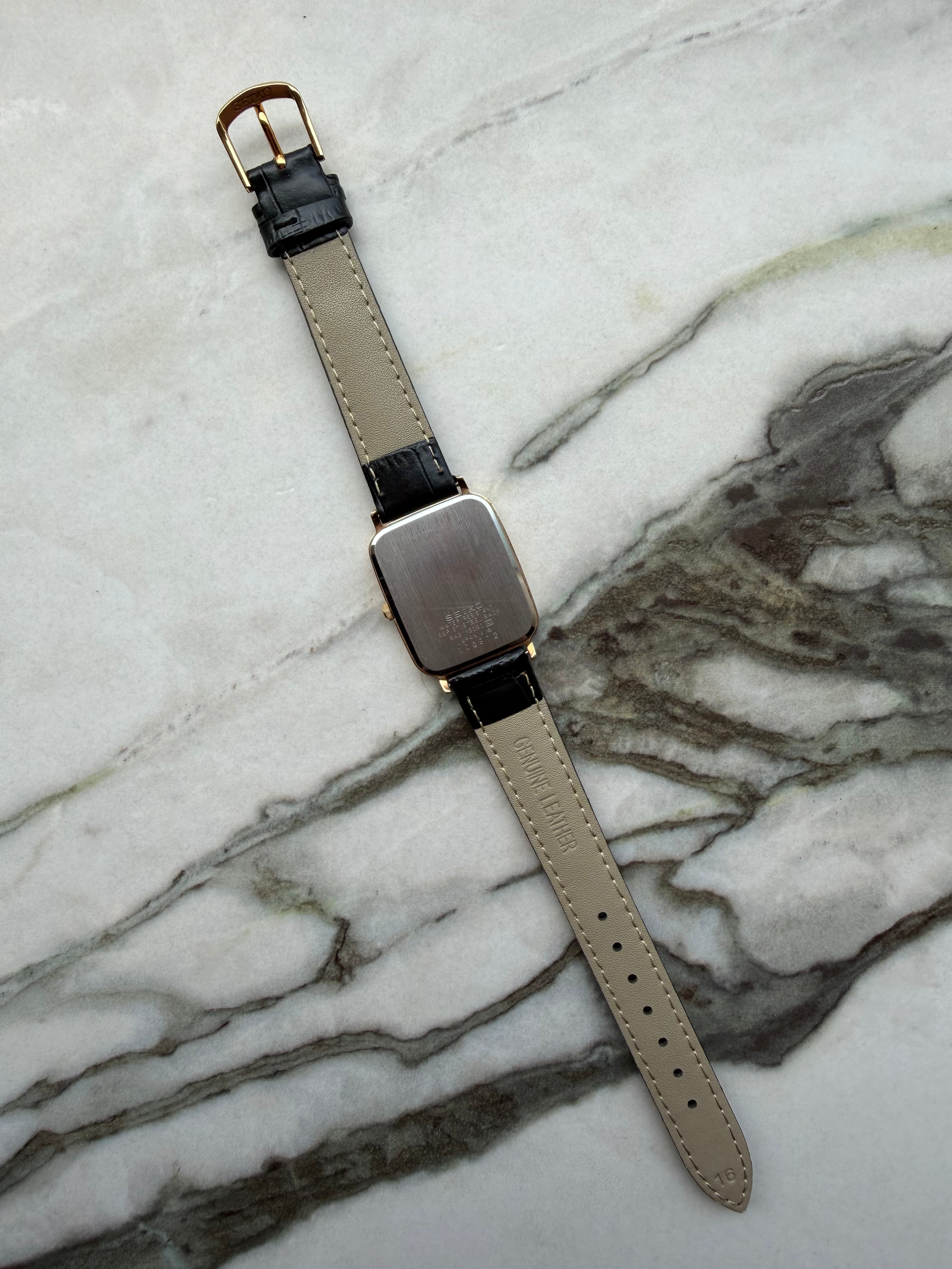 SEIKO Roman Dial Rectangular Quartz 1981