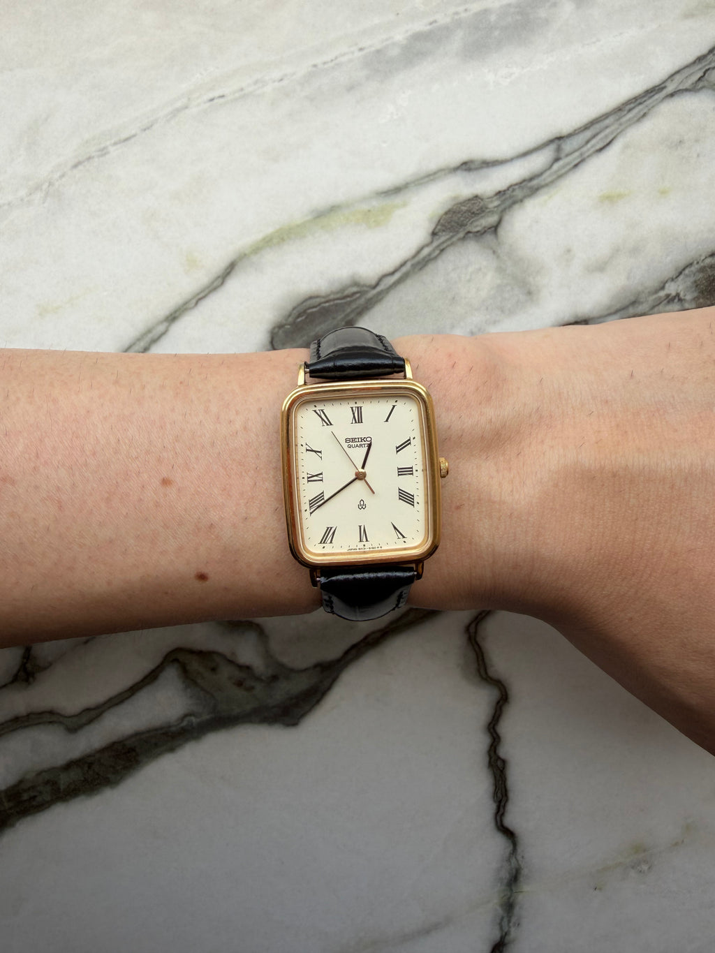 SEIKO Roman Dial Rectangular Quartz 1981