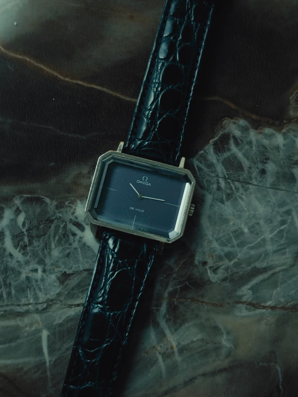 OMEGA De Ville Andrew Grima Faceted Crystal Blue Dial 1970s
