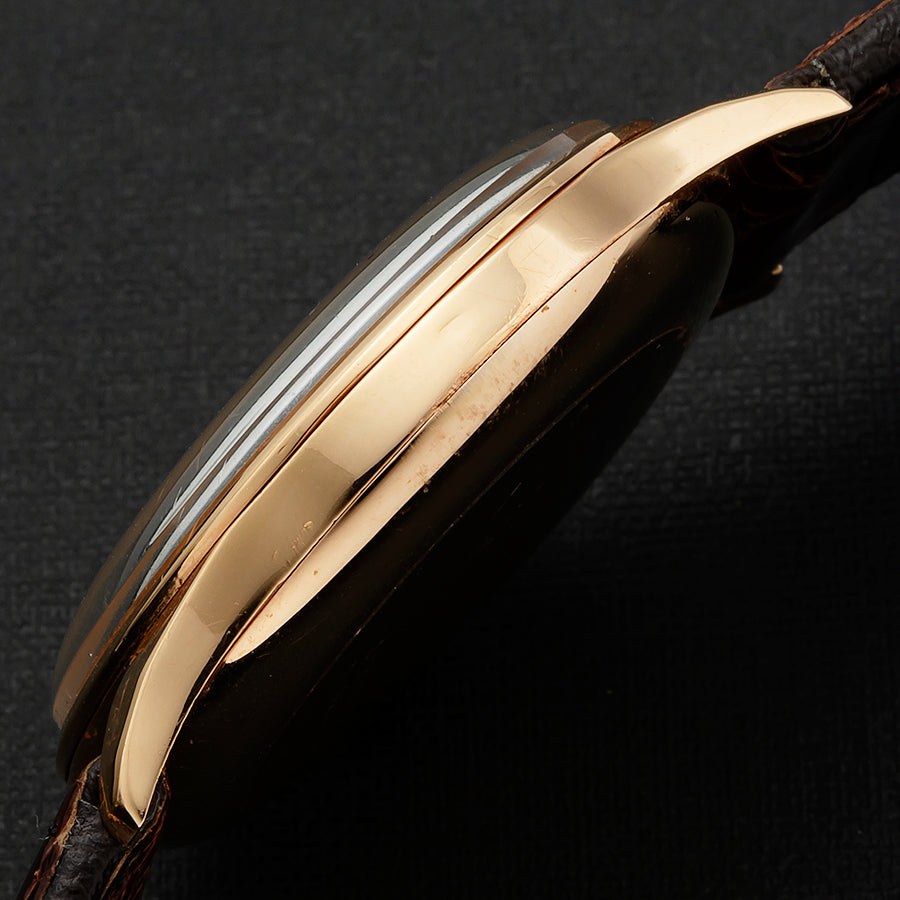 UNIVERSAL GENEVE 18k MEDICO COMPAX 1950s