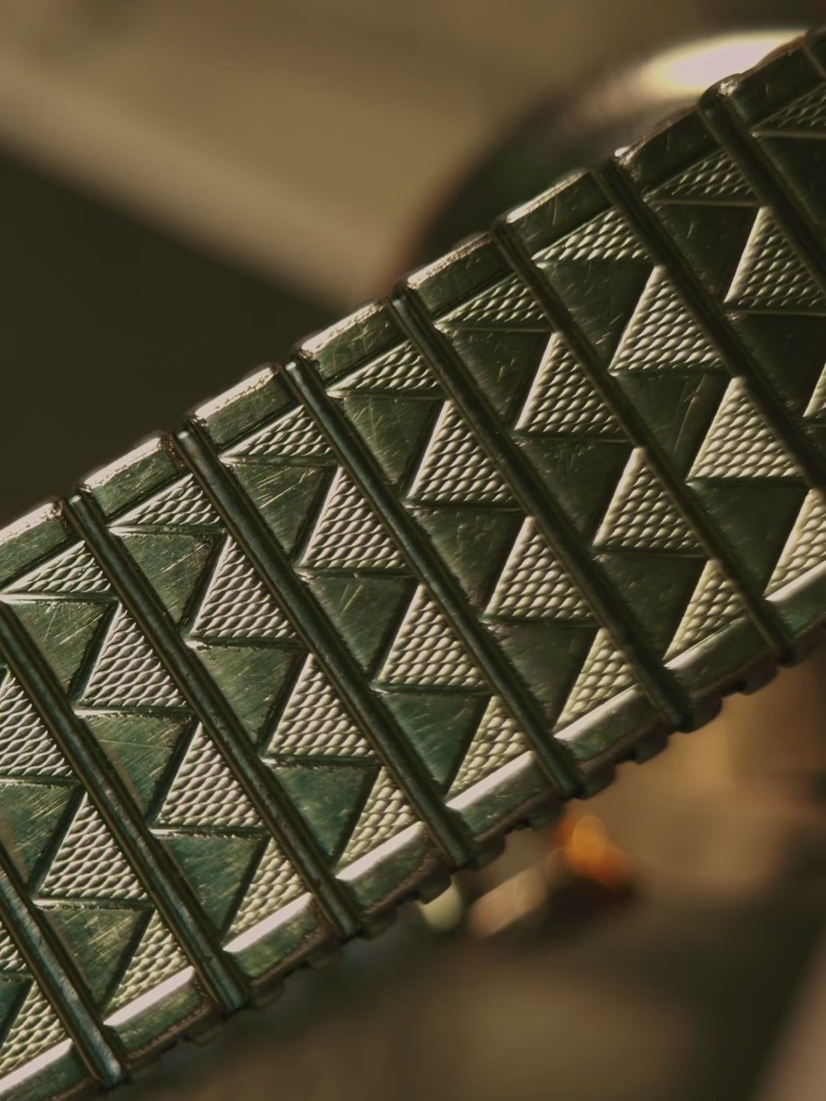 OMEGA 2709 18k Yellow Gold 1952s